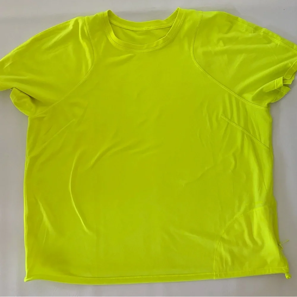 Lululemon Women’s Top Lightweight Cinched Hem Hiking T Shirt size 12 - Picture 9 of 14
